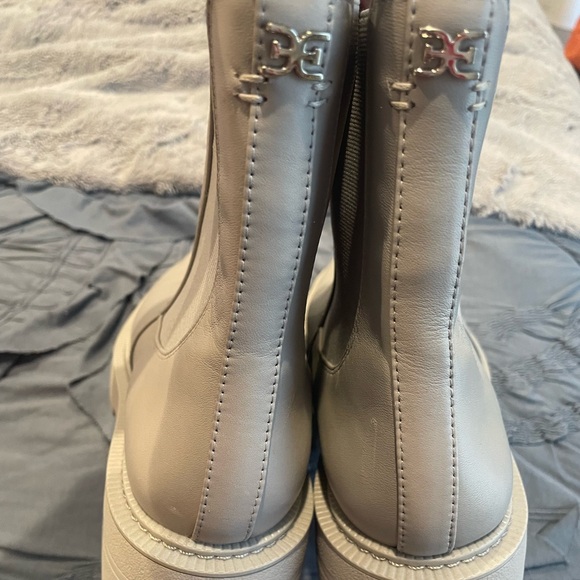 Sam Edelman Laguna Grey Boots - Picture 3 of 5